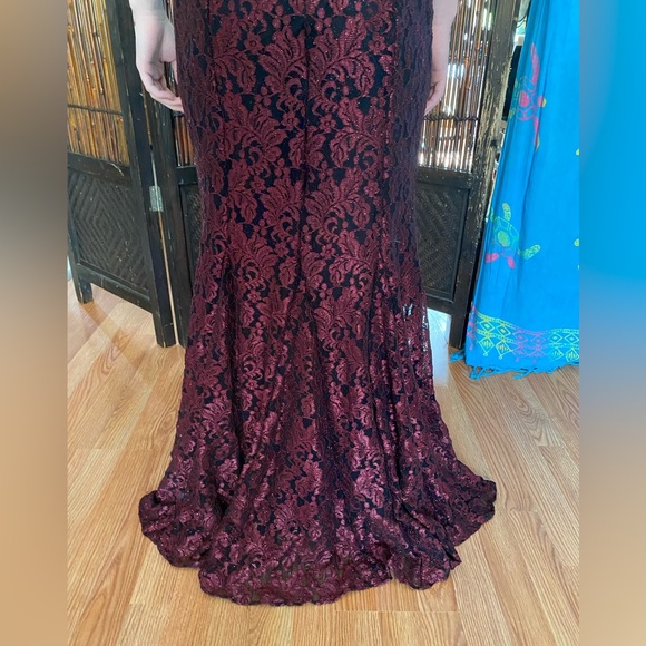 NWOT Formal Dress - Picture 5 of 9